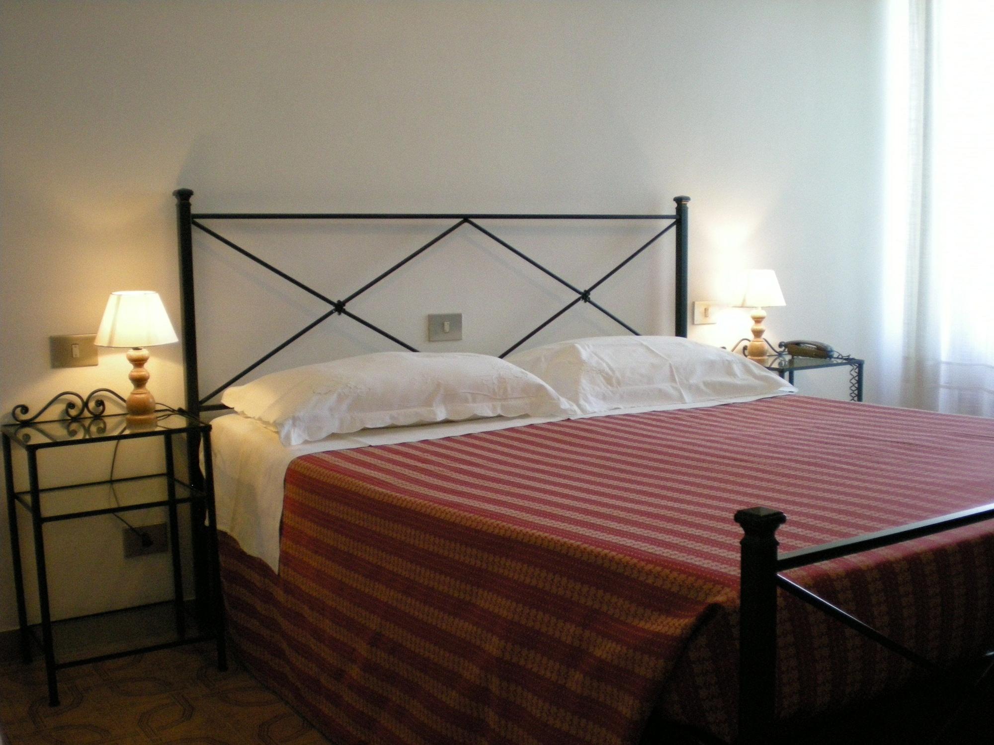 Hotel Sangallo B&B Montepulciano Exterior foto