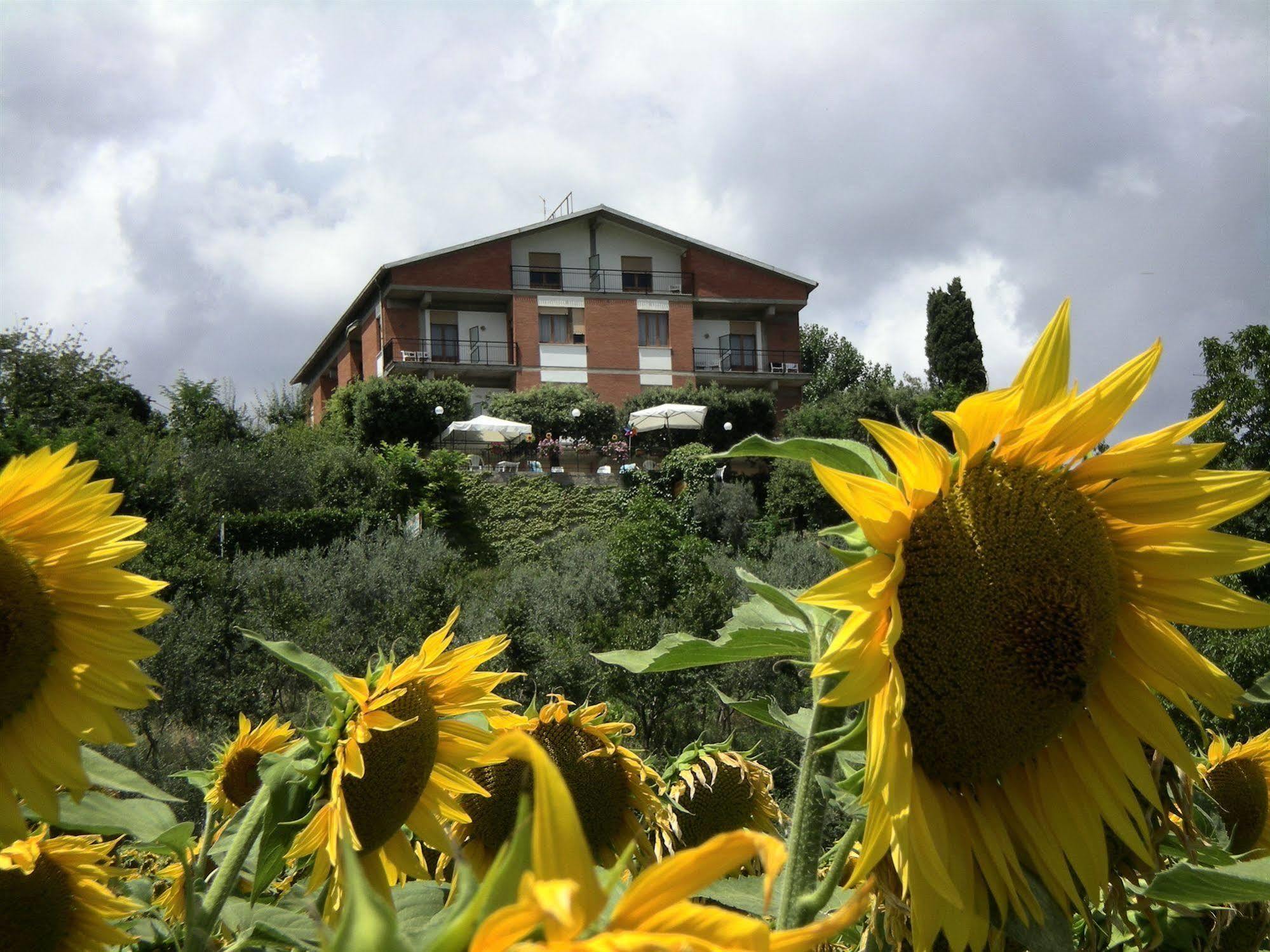 Hotel Sangallo B&B Montepulciano Exterior foto