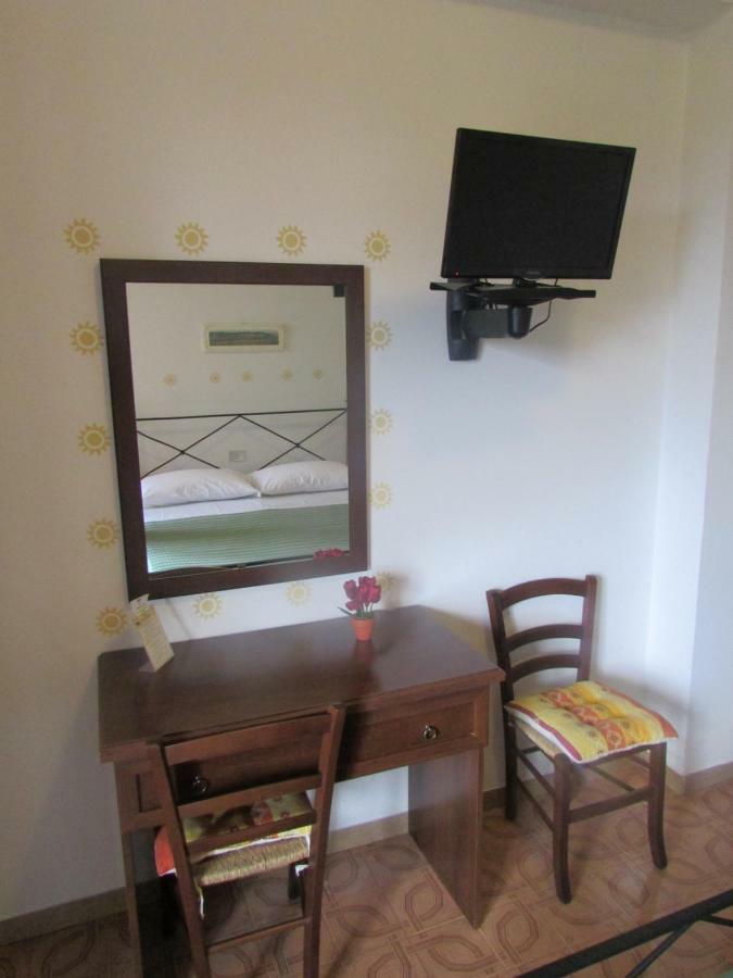 Hotel Sangallo B&B Montepulciano Quarto foto